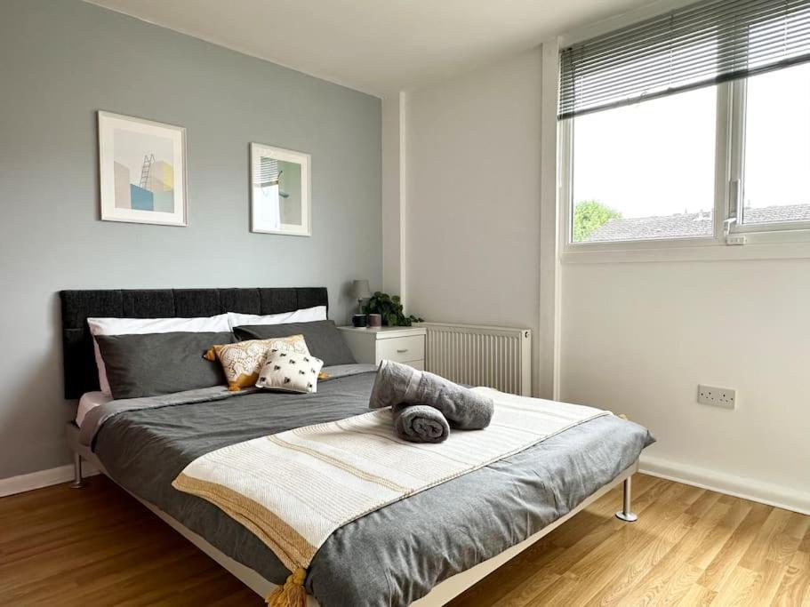 6 Guests House Old Trafford,Media City,City Centre, Free Parking Μάντσεστερ Εξωτερικό φωτογραφία