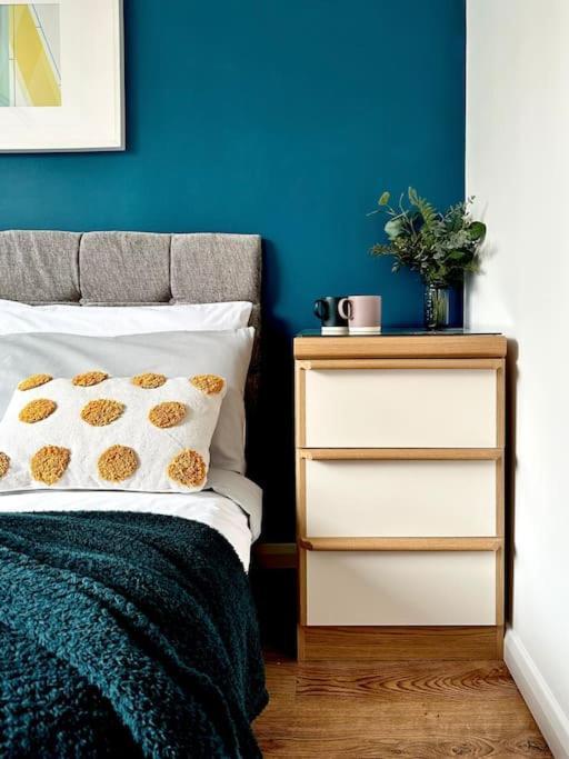 6 Guests House Old Trafford,Media City,City Centre, Free Parking Μάντσεστερ Εξωτερικό φωτογραφία