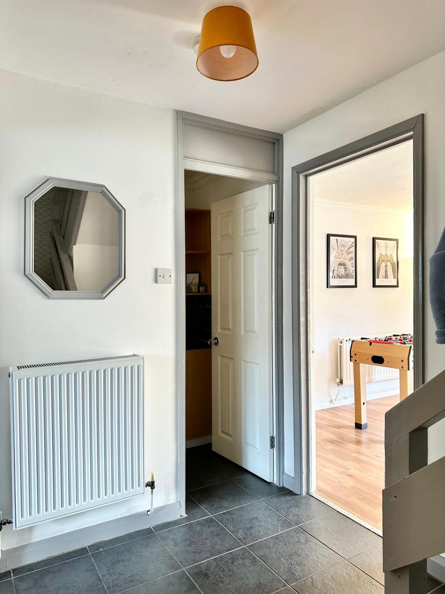 6 Guests House Old Trafford,Media City,City Centre, Free Parking Μάντσεστερ Εξωτερικό φωτογραφία
